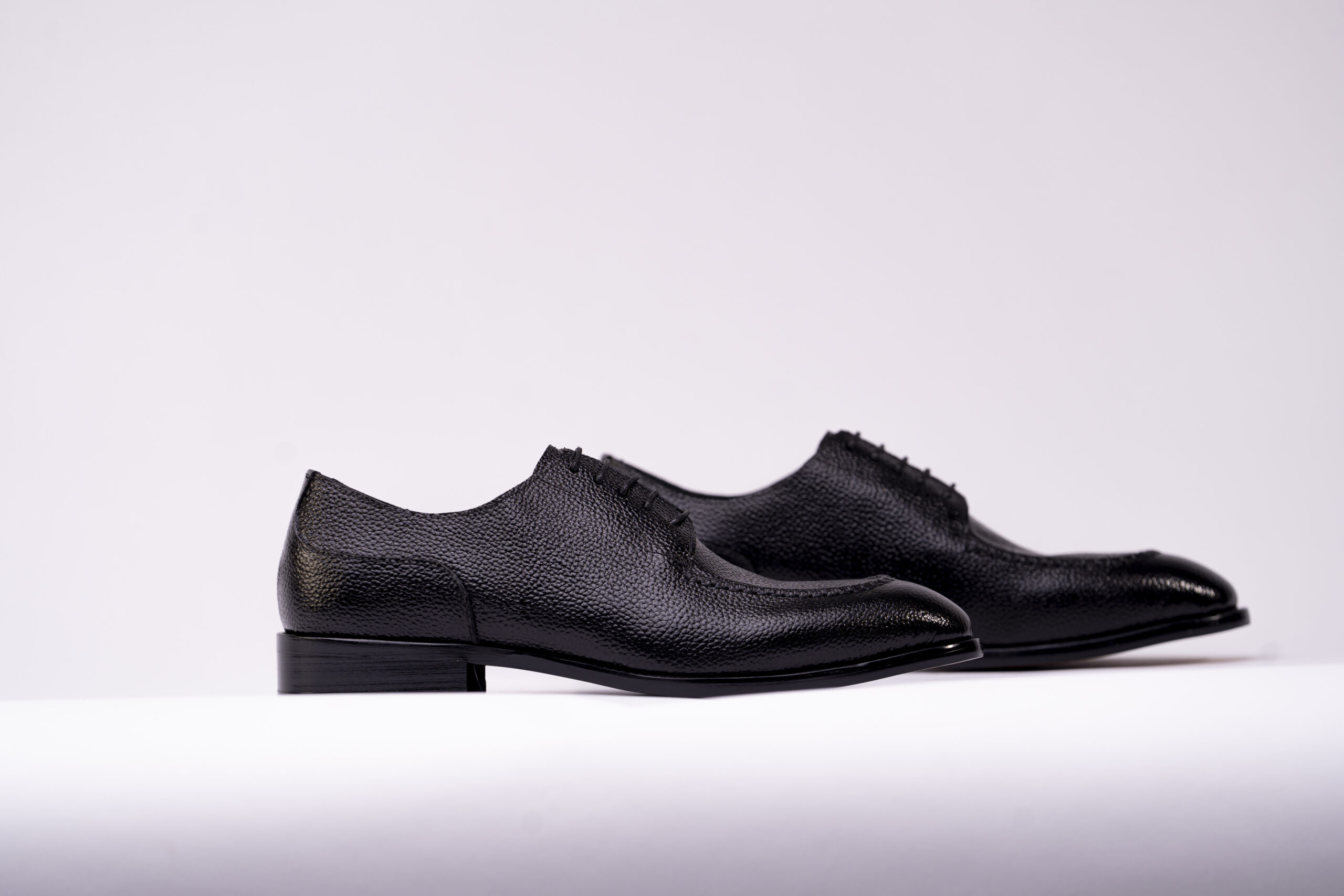 Pebble-grain Oxfords - Black - Image 4