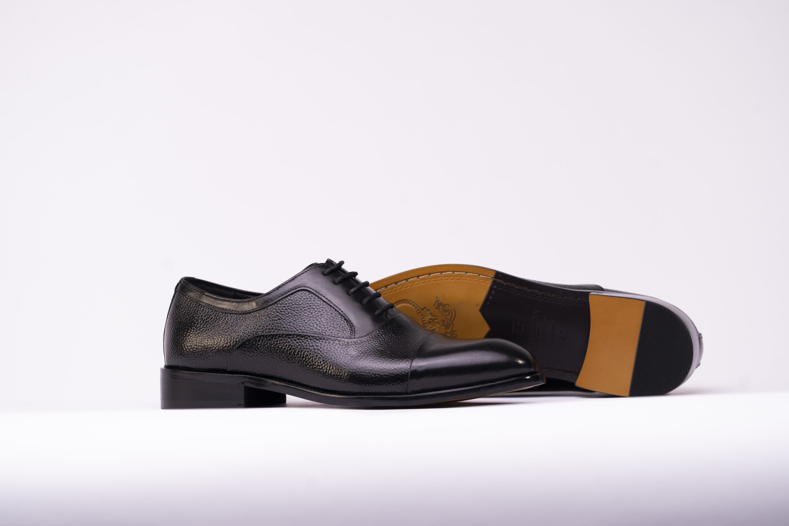 Cap Toe Oxfords - Pebbled Black - Image 4