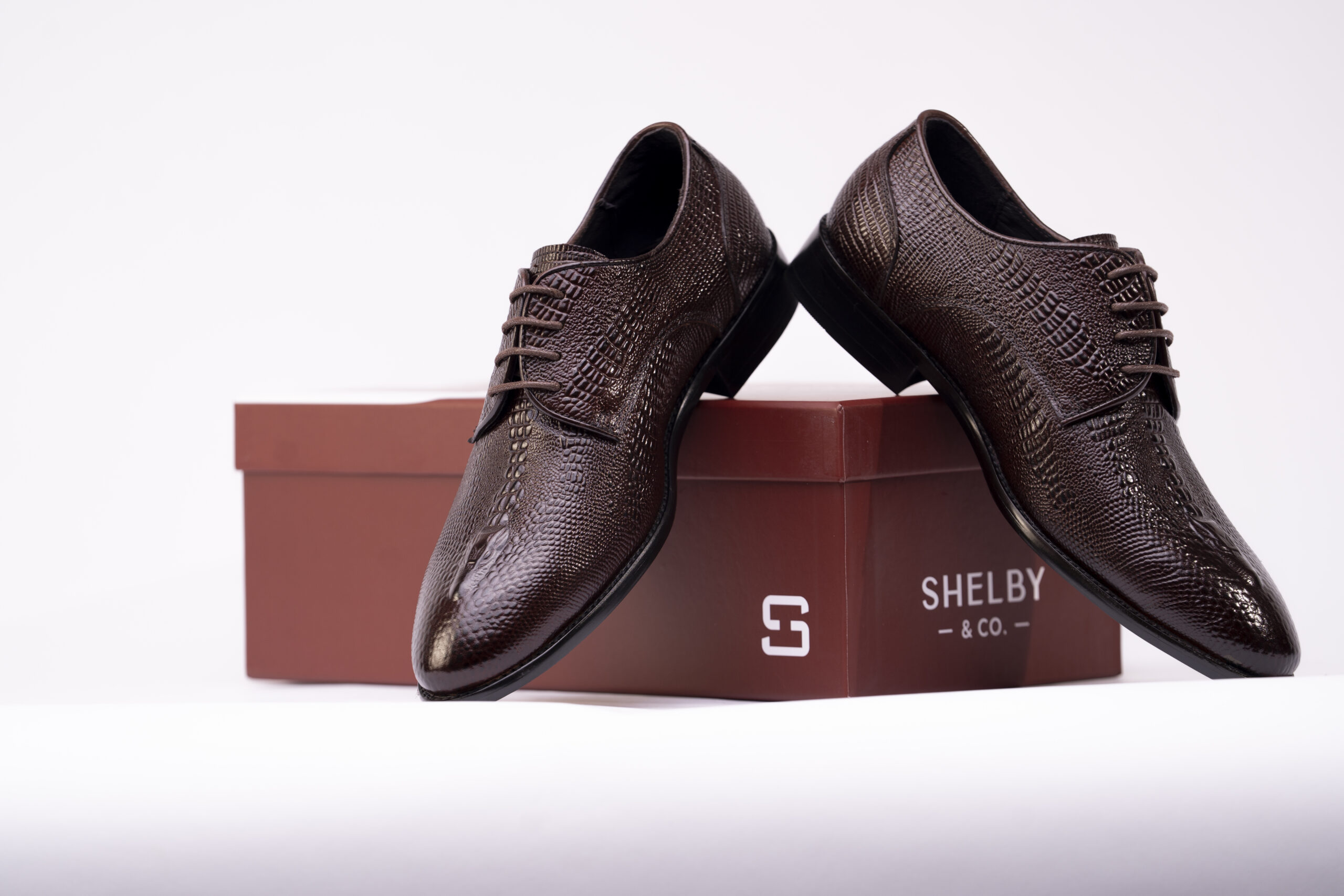 Textured Calfskin Derby - Brown - Image 3